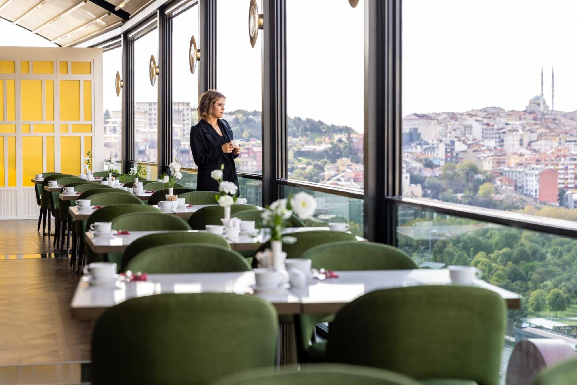 Отель Clarion Golden Horn Стамбул